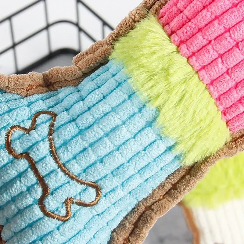 KFX-5390141 Plush Squeaky Dog Chew Toy for Small to Medium Breeds, Perfect for Teething and Interactive Play