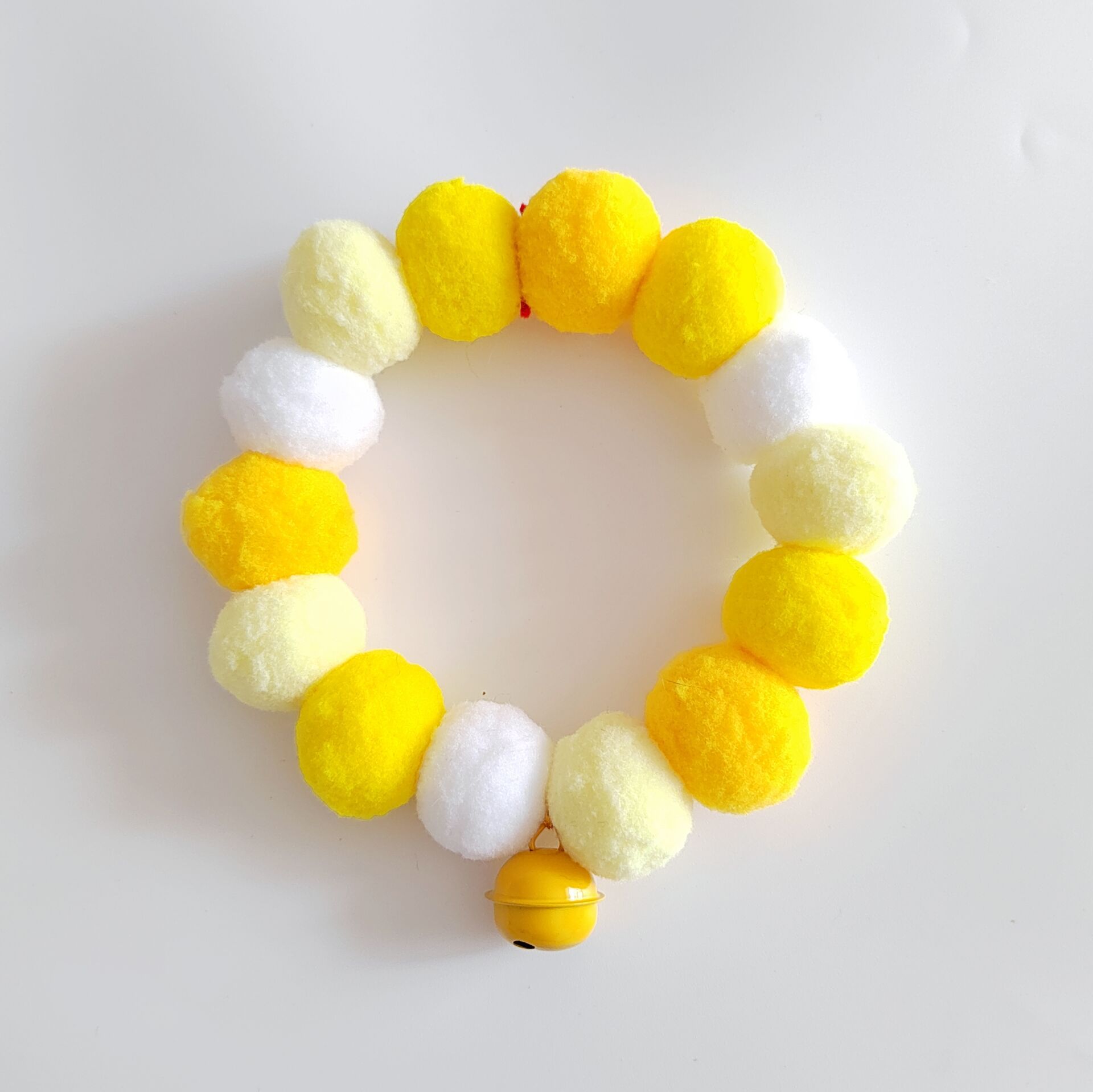 KFX-5392445 Gradient Color Pet Fur Ball Collar with Bell for Cats - Various Sizes Available