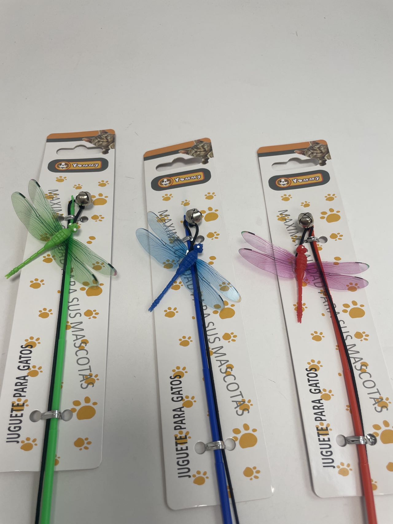 KFX-5412541 Small Dragonfly Cat Teaser Wand for Interactive Play and Exercise
