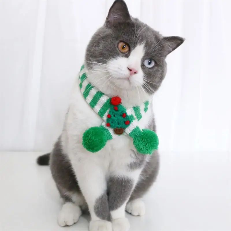 KFX-5415101 Adjustable Knitted Scarf for Small Dogs and Cats – Winter Pet Apparel for Chihuahua and Similar Breeds