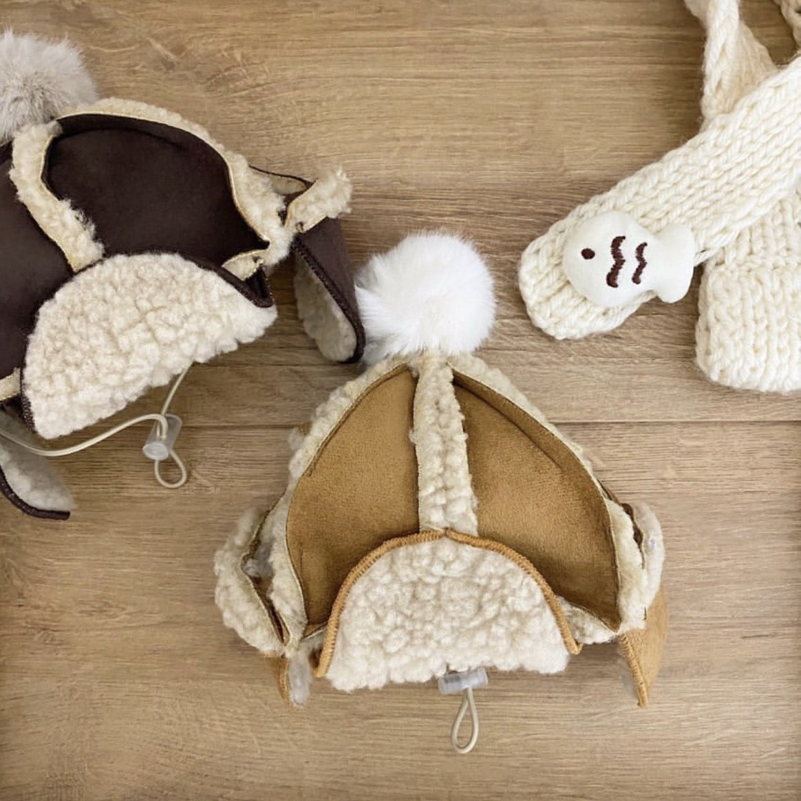 KFX-5466557 Fleece-Lined Thermal Windproof Lamb Fur Pet Hat - Monochrome, Sizes S and M