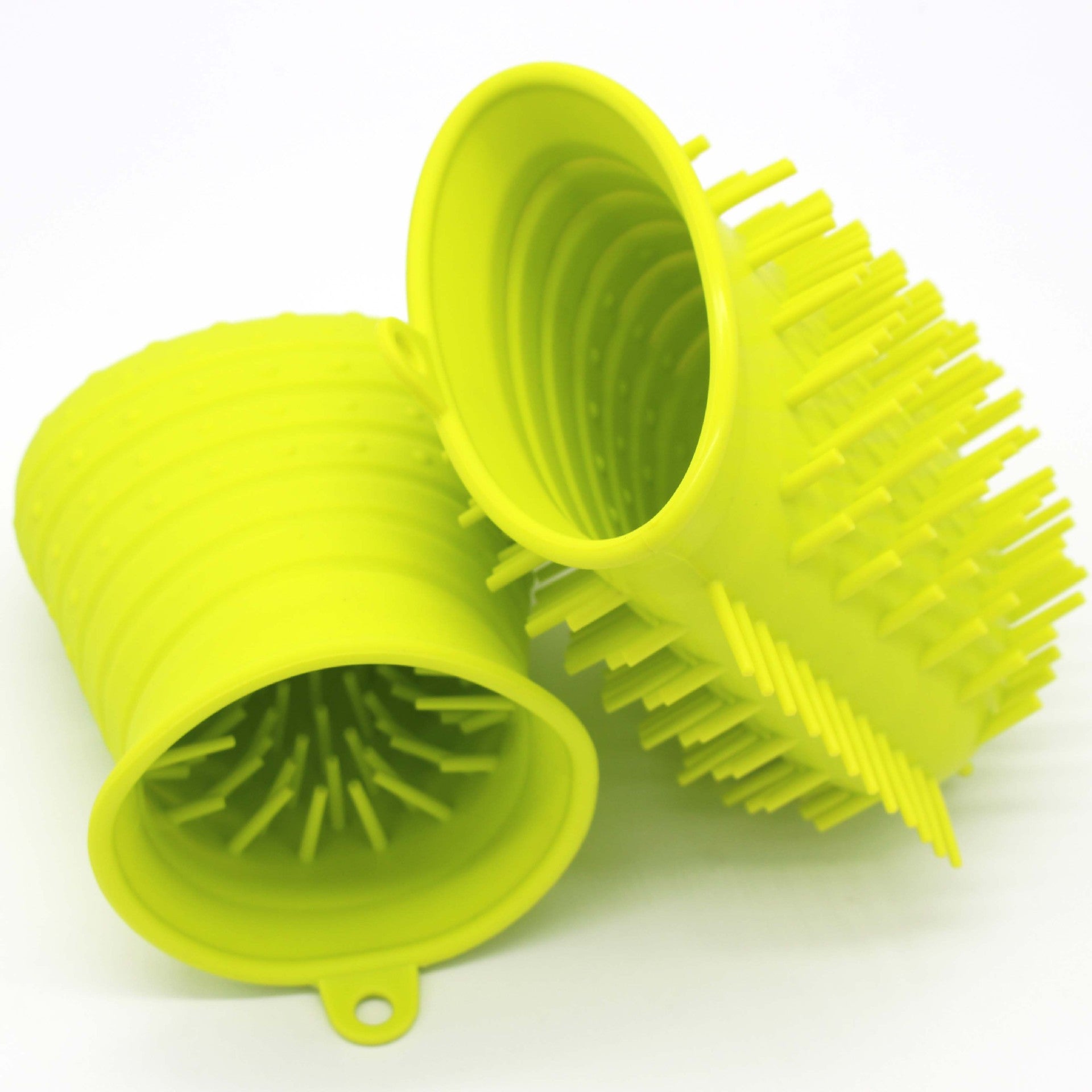 KFX-5507901 Paw Cleaning Cup for Dogs - Silicone Foot Wash Cup with Soft Thorns and Ergonomic Handle