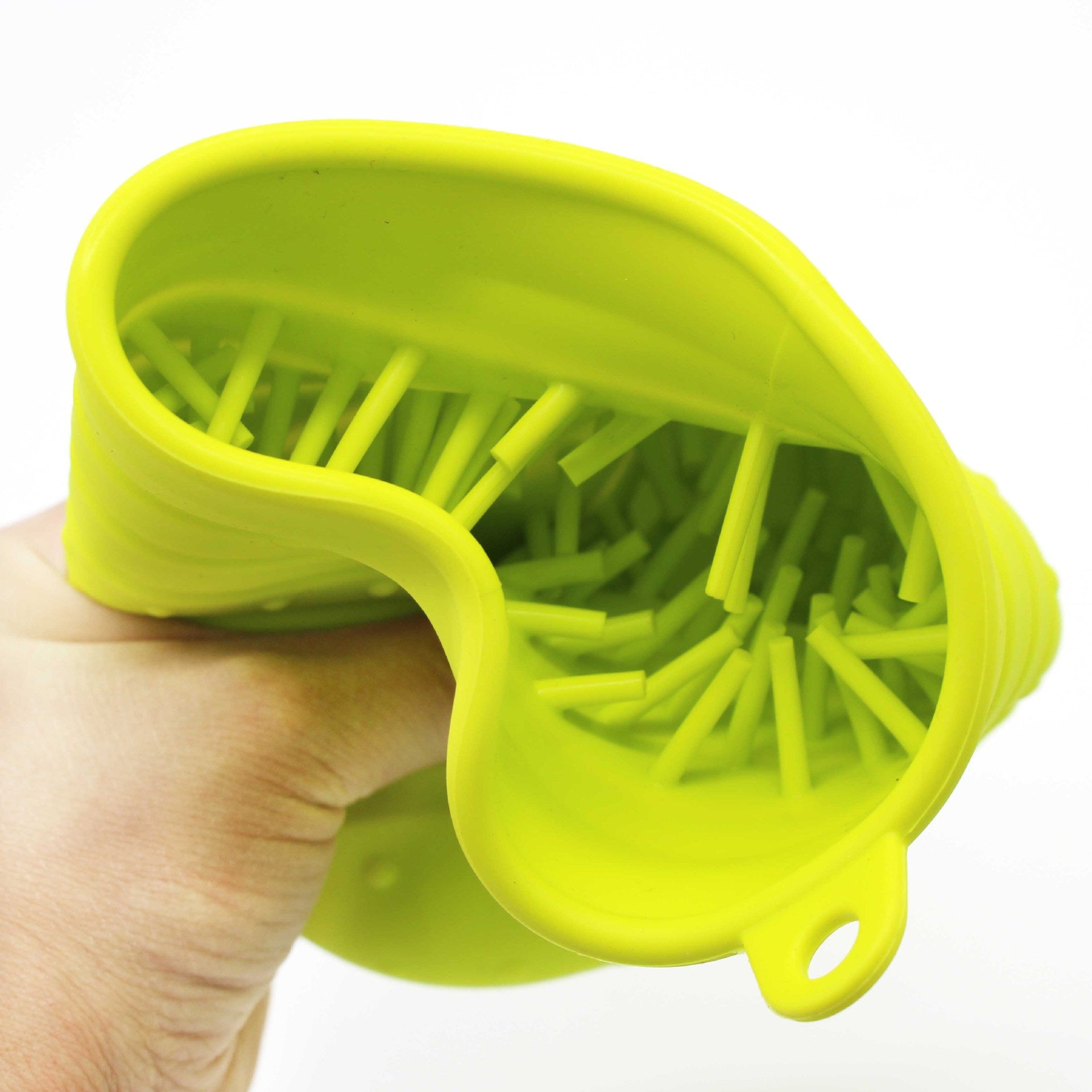 KFX-5507901 Paw Cleaning Cup for Dogs - Silicone Foot Wash Cup with Soft Thorns and Ergonomic Handle