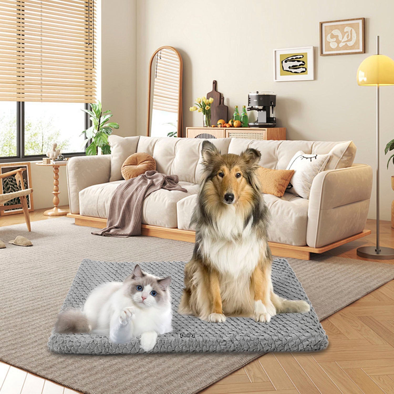 KFX-5520189 Ultra Soft Plush Dog Bed with Removable Washable Cover - Anti-Slip Mat for Medium to Large Pets, All-Season Comfort