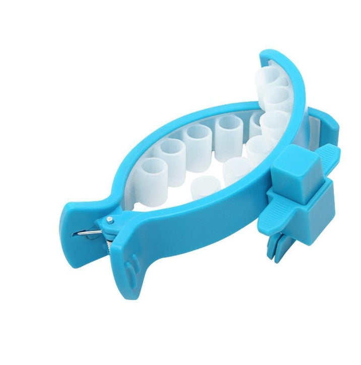 KFX-5525309 Portable Dog Toilet Clip with Eco-Friendly Material and Soft Rubber Ring - Lightweight Design for Easy Use