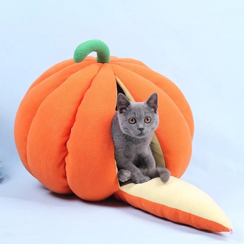 KFX-5527357 Cozy Pumpkin Nest Cat Bed for Deep Winter Sleep - Semi-Enclosed Pet Sleeping Bag for Cats and Small Animals