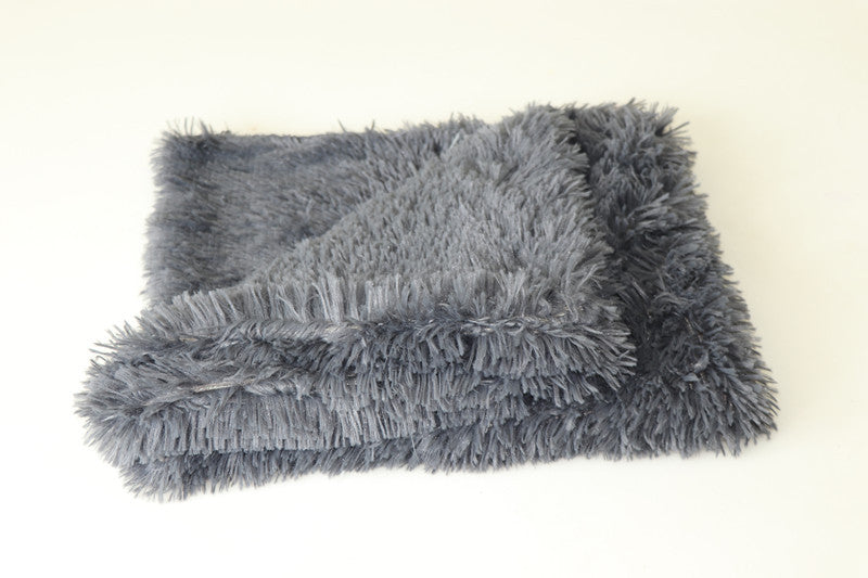 KFX-5539645 Warm Double Plush Cat Blanket – Winter Pet Cushion in Various Sizes