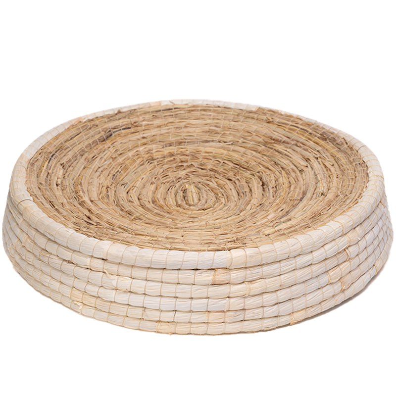 KFX-5561917 Cozy Straw and Corn Husk Cat Bed with 35cm Diameter for Relaxation