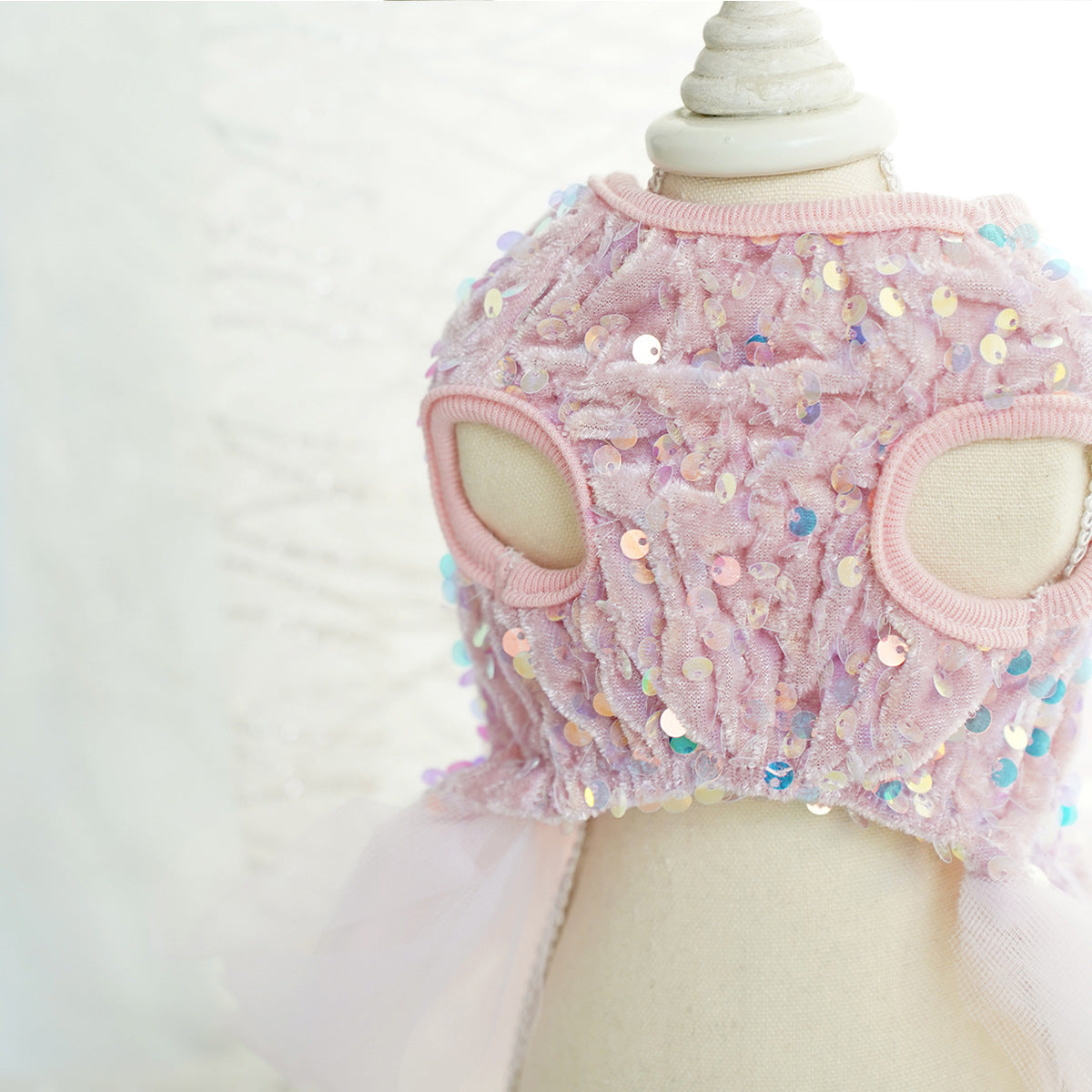 KFX-5562429 Princess Pet Wedding Dress for Dogs & Cats in Pink Sequin Gauze - Sizes XS to XL