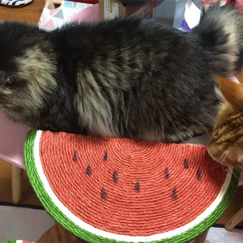 KFX-5566013 Sisal Watermelon-Shaped Cat Scratch Board for Entertaining Scratching Fun