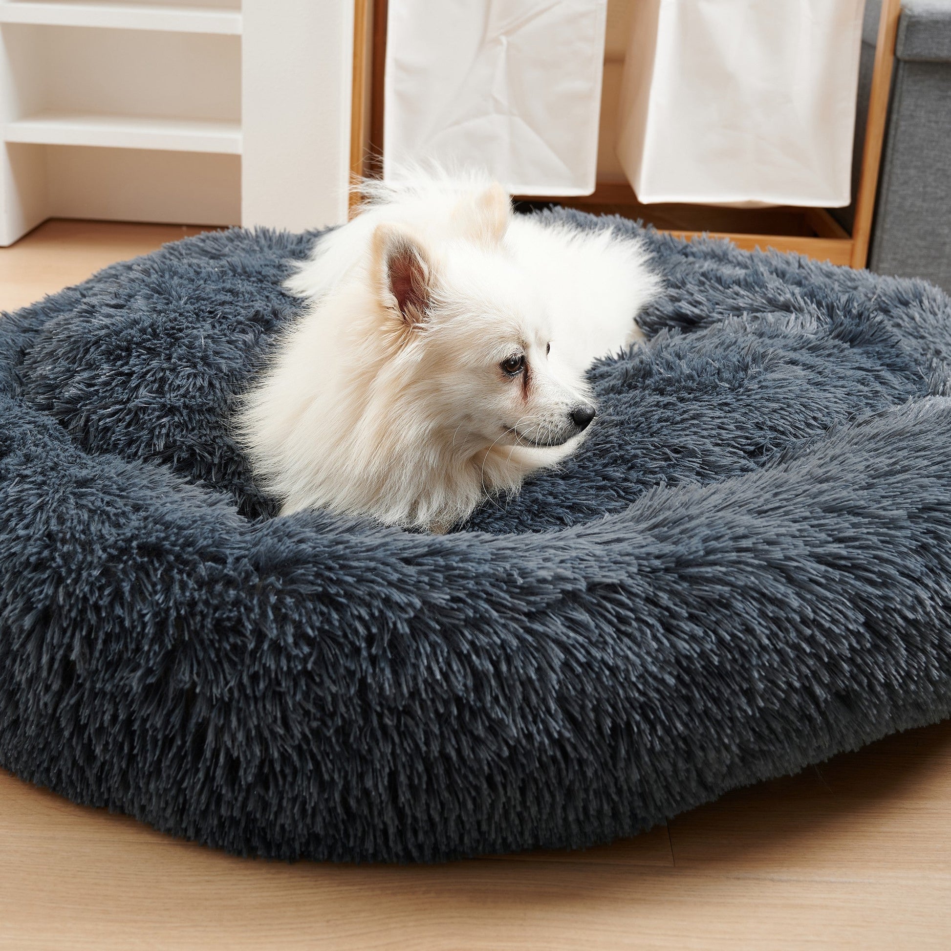 KFX-5623869 Cozy Doughnut-Shaped Pet Bed for Medium to Large Cats and Dogs, Washable Plush Cushion