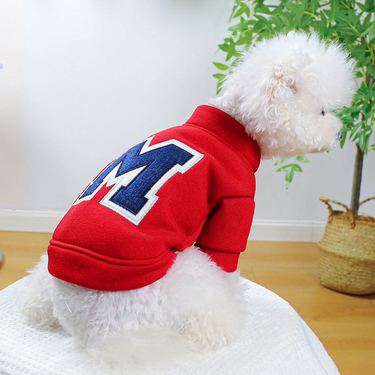 KFX-5642173 Cozy Polyester Dog Hoodie for Autumn and Winter - Available in Multiple Sizes and Colors