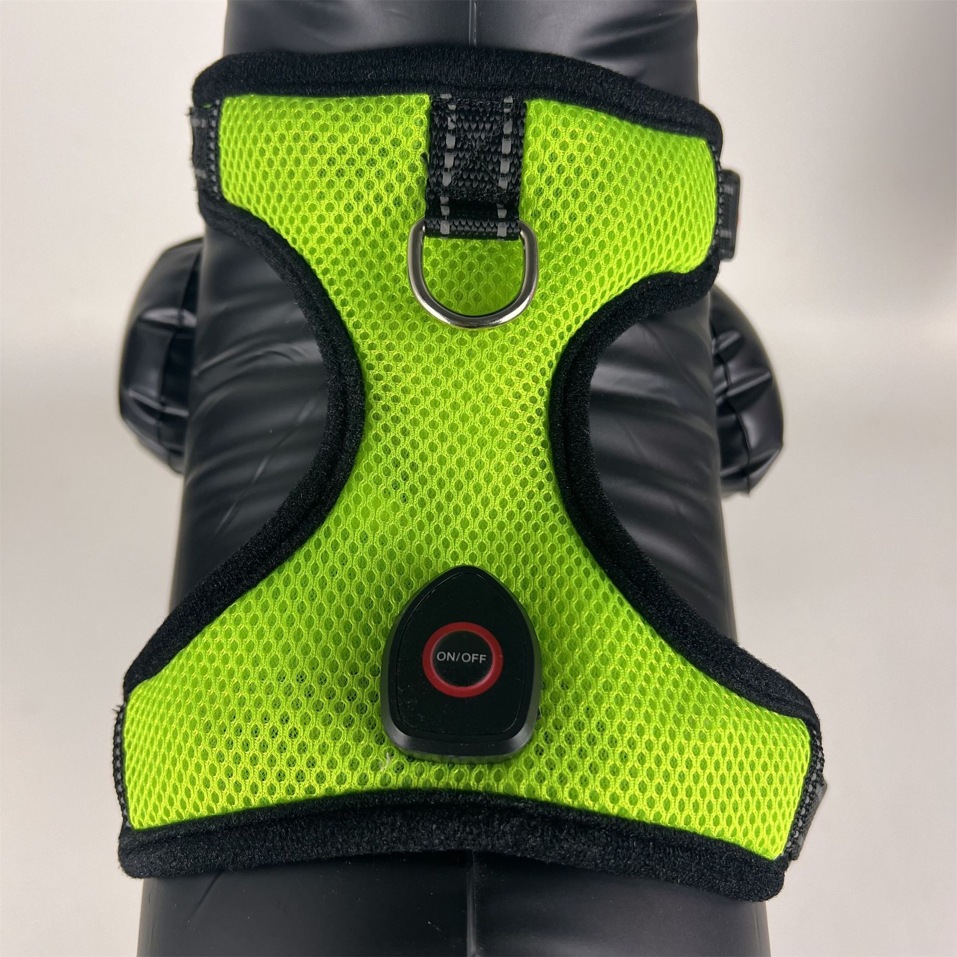 KFX-5651901 LED Luminous Pet Harness with USB Rechargeable Chest Strap - Available in Blue, Green, and Pink