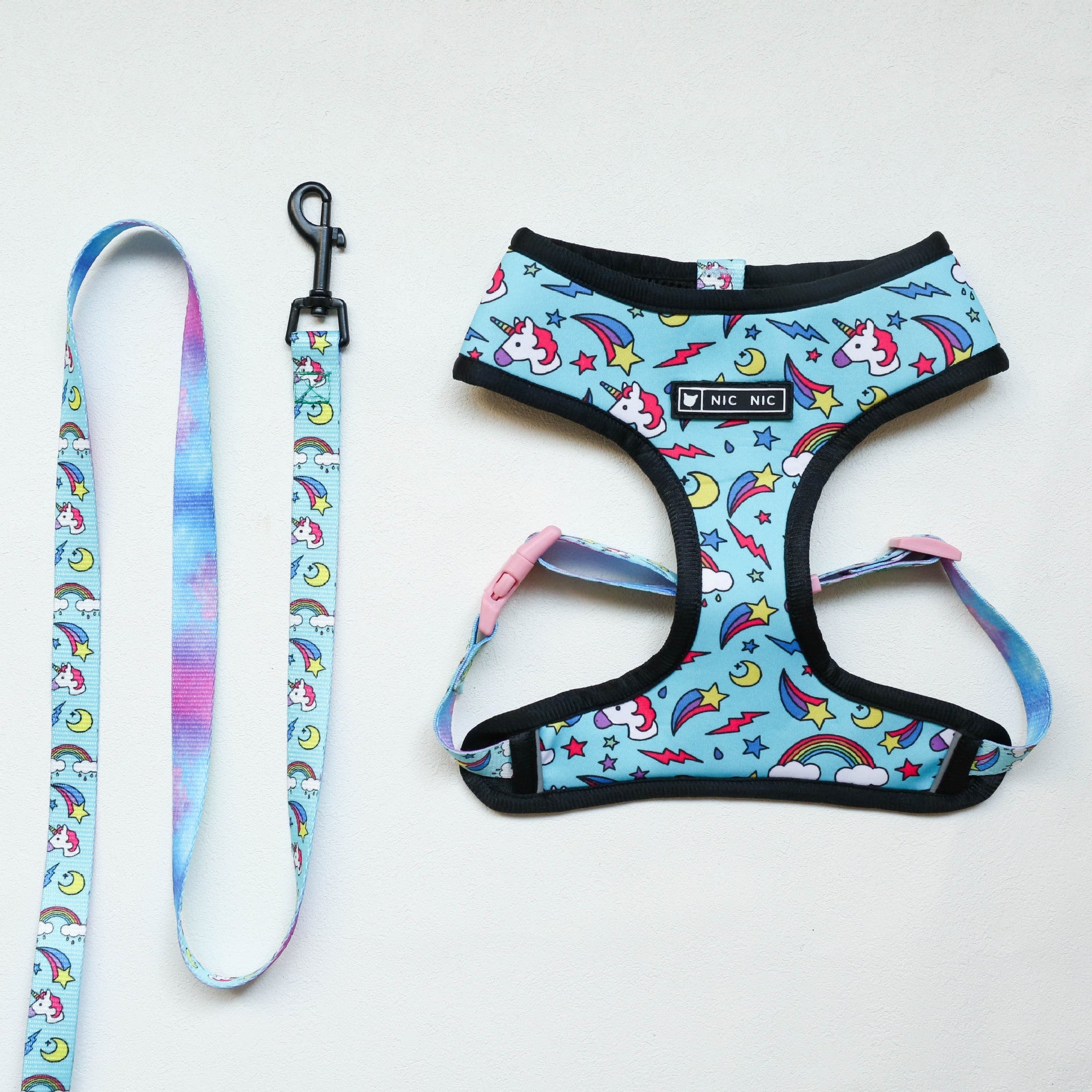 KFX-5690429 Breathable Mesh Chest Strap with Traction Rope for Pets - Unicorn Design