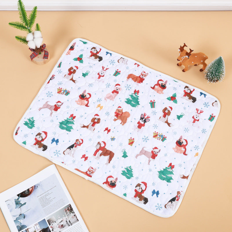 KFX-5692989 Christmas Style Absorbent Non-Slip Urine Pad for Dogs - Available in Multiple Designs and Sizes