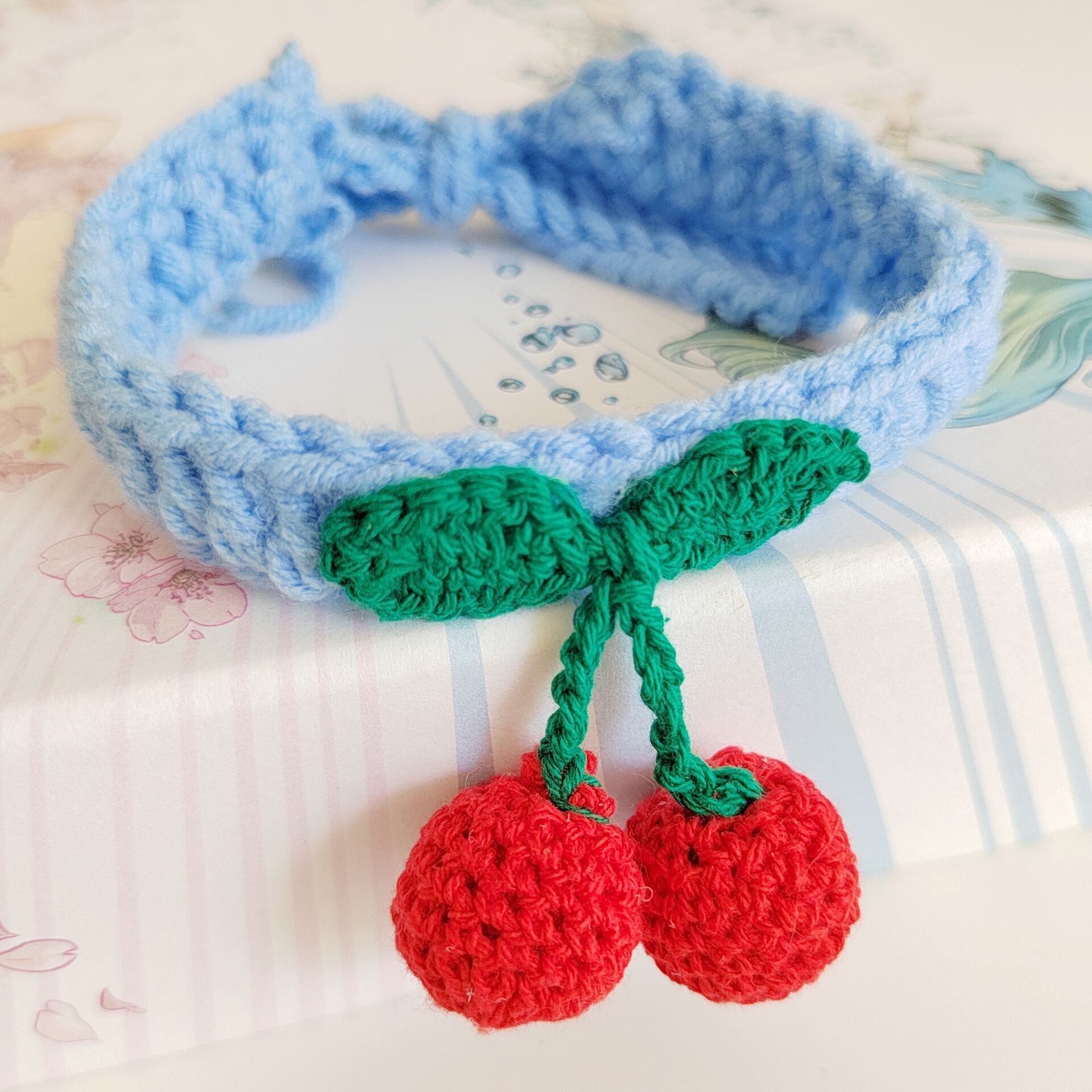 KFX-5775549 Handmade Knitted Wool Cat Collar in Fruit Patterns - Free Size, 60cm Length, Four Seasons Use