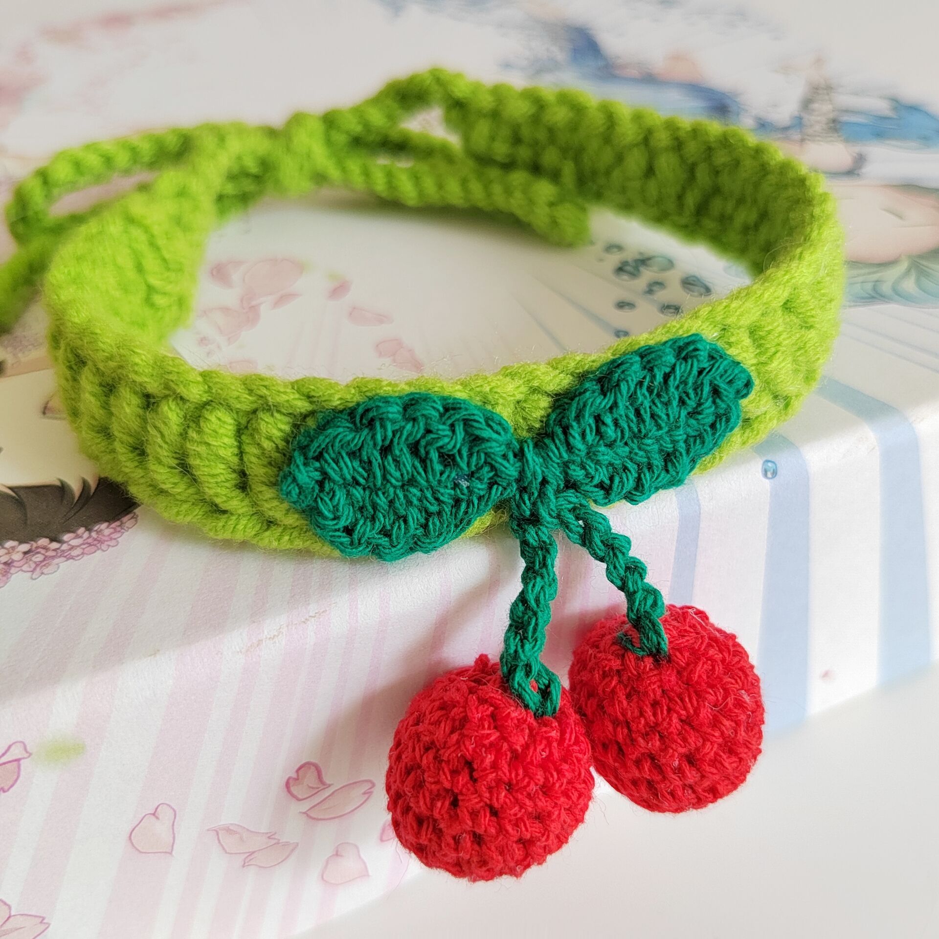 KFX-5775549 Handmade Knitted Wool Cat Collar in Fruit Patterns - Free Size, 60cm Length, Four Seasons Use