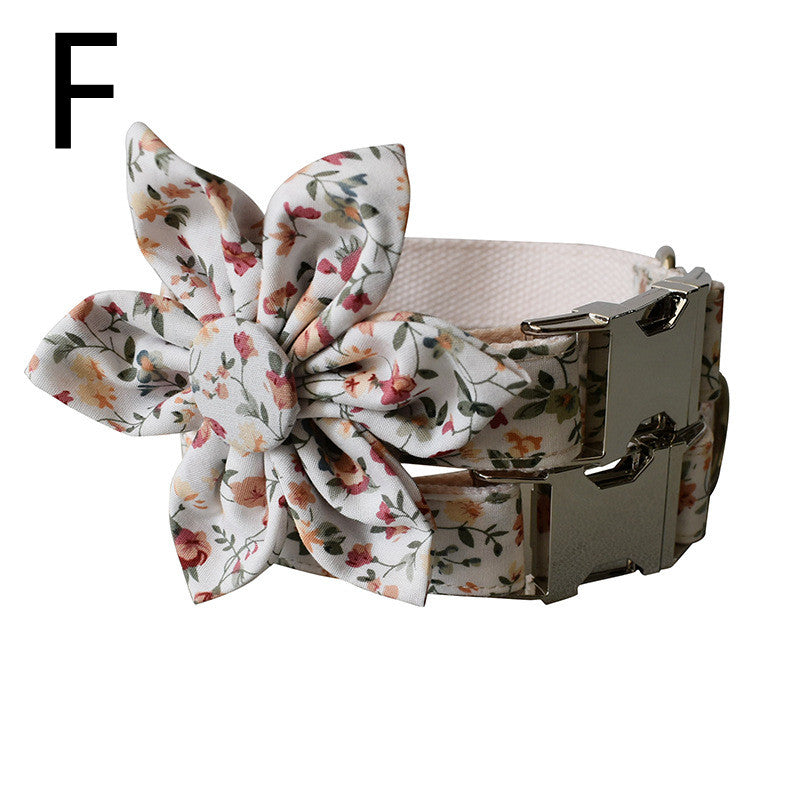 KFX-5779901 White Flower Pattern Cotton Pet Collar and Leash Set with Metal Buckle