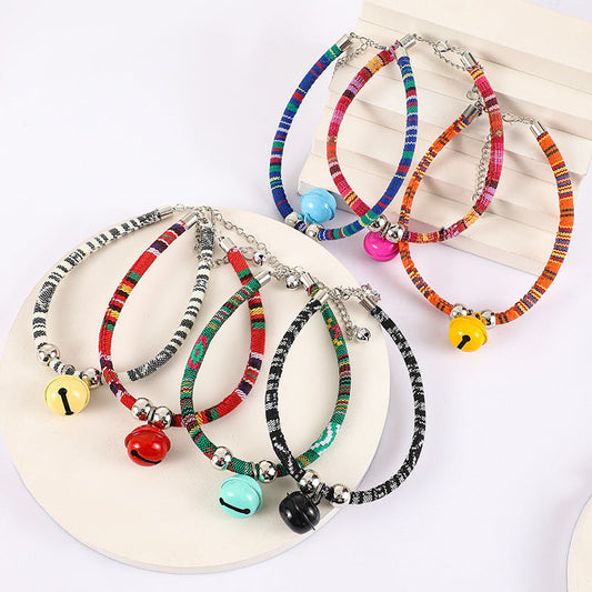 KFX-5785661 Trendy Adjustable Monochrome Cat Collar with Chain Design