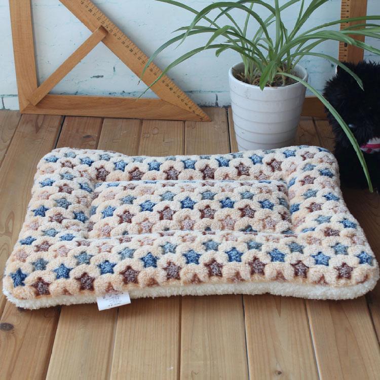 KFX-5791293 Waterproof Suede Plush Mat for Cats and Dogs - Leakproof Sheepskin and Wool Design