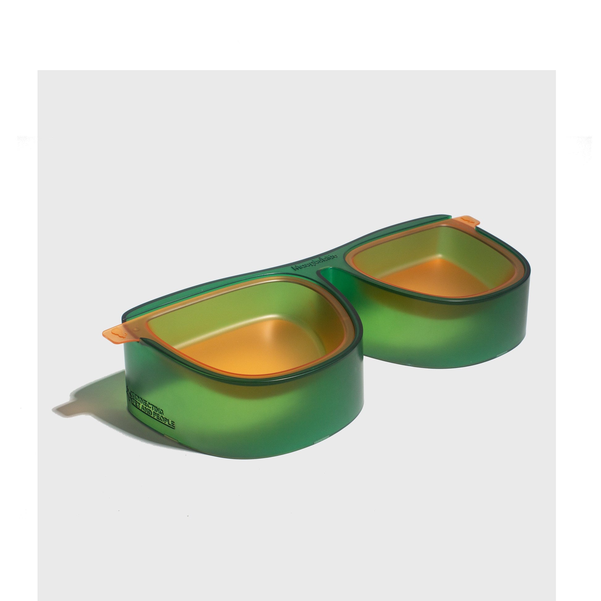 KFX-5806909 Large Capacity Anti- overturning Double Bowl for Cats with Slant Design and Easy Clean Base