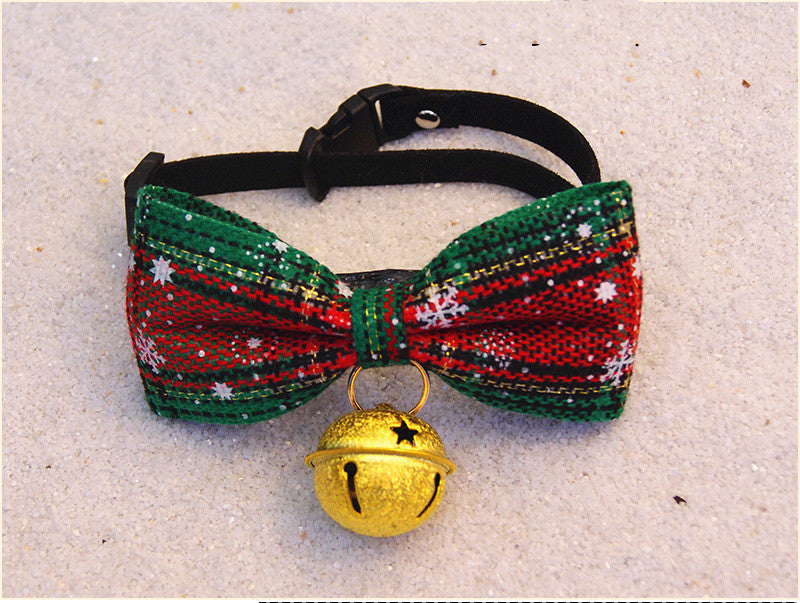 KFX-5808317 Festive Triangle Scarf for Pets – Christmas Designs and Colors Available