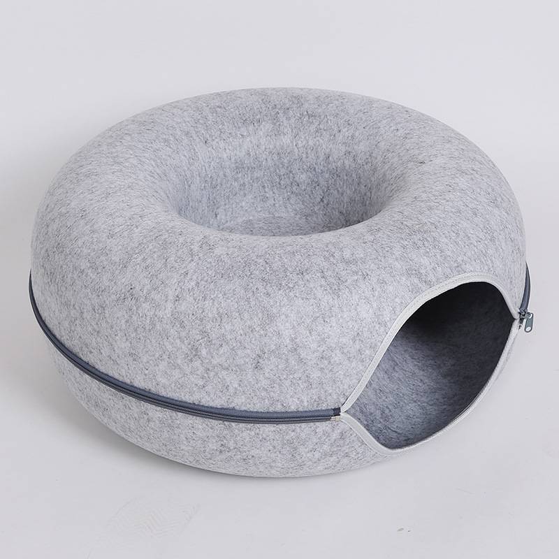 KFX-5827261 Interactive Donut Cat Tunnel Bed in Natural Felt, Soft Wool Pet Cave for Comfort and Play