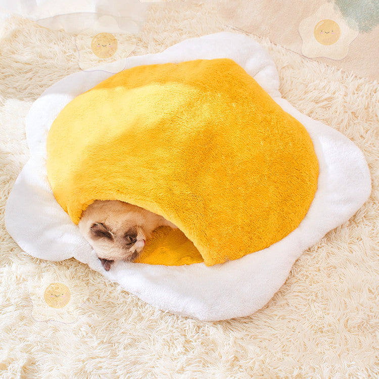 KFX-5903293 Cozy Plush Cat Sleeping Bag in Poached Egg Shape for Winter Warmth