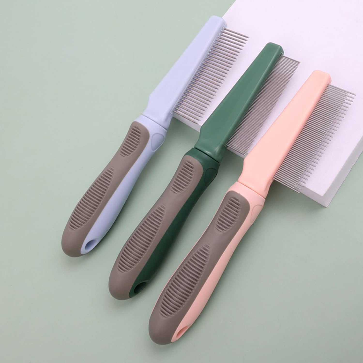 KFX-5912253 Pet Detangler Comb for Cats and Dogs - Shedding and Dematting Grooming Tool with Round Smooth Teeth