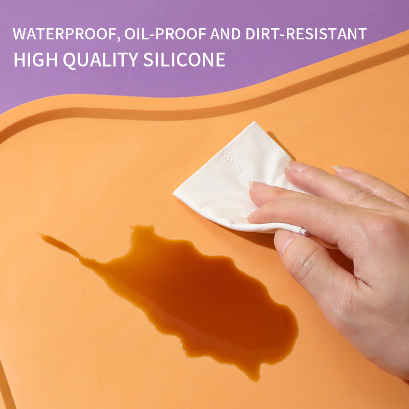 KFX-5923773 Waterproof Non-Slip Silicone Dog and Cat Feeding Mat with Raised Edges for Food and Water Bowls