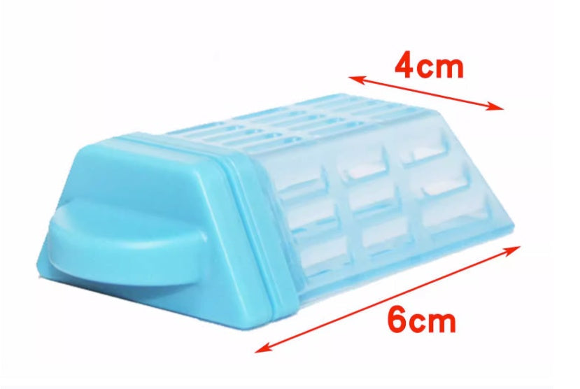 KFX-5924285 Magnetic Feeder for Frozen Feed Worms - 4-6cm Pet Feeding Solution
