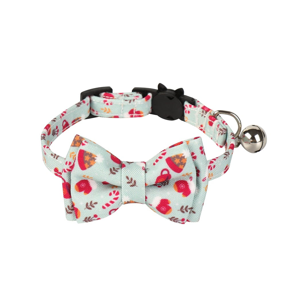 KFX-5972541 Christmas Patterned Bow Tie Dog Collar for Cats, Cloth Material, Size S 28x1.0cm