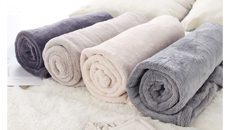 KFX-5998397 Cozy Pet Blanket Quilt for Dogs and Cats - Large & Small Sizes Available