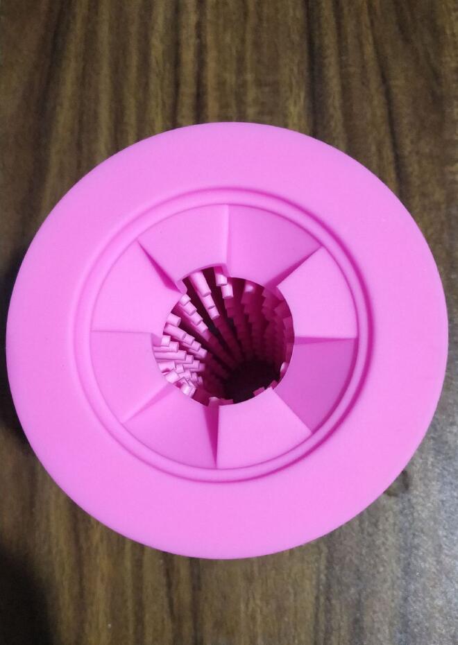 KFX-5999421 Silicone Dog Paw Washer Cup with Soft Bristles - Easy to Clean and Non-Toxic Material