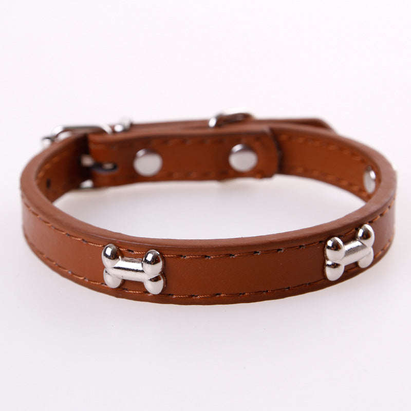 KFX-6026557 Leather Pet Collar for Dogs and Cats - Available in 5 Colors, Durable Material with Metal Accents