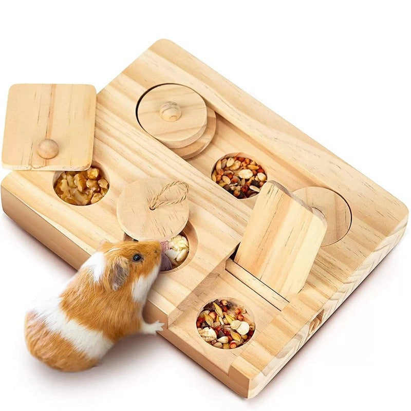KFX-6051773 Wooden Hamster Feeder and Snack Dispenser for Small Pets