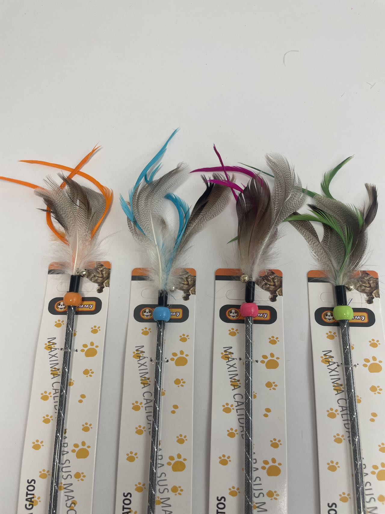 KFX-6062141 Two-Color Feather Cat Teaser Wand for Interactive Play