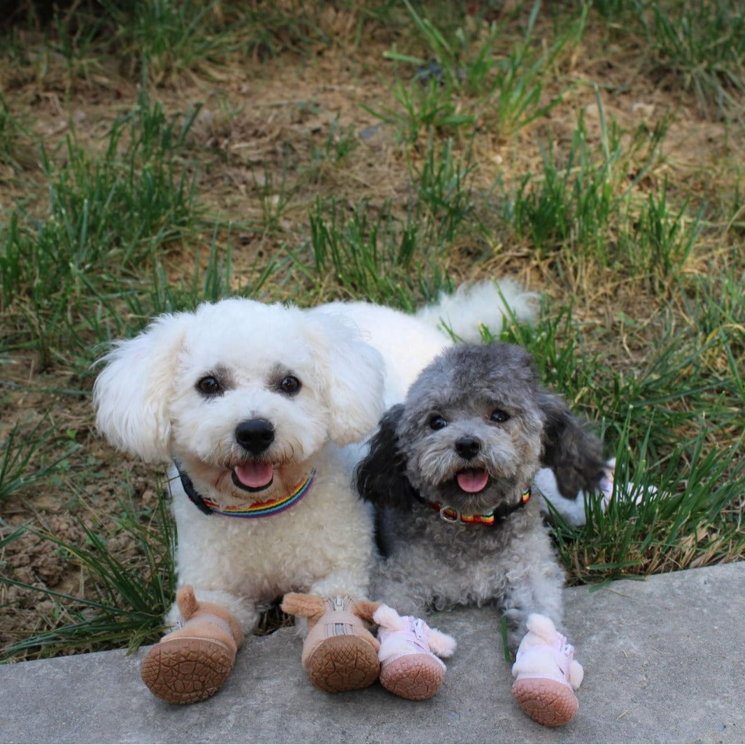 KFX-6069693 Winter Dog Booties with Ear Decoration - Anti-Slip Paw Protectors for Small Dogs