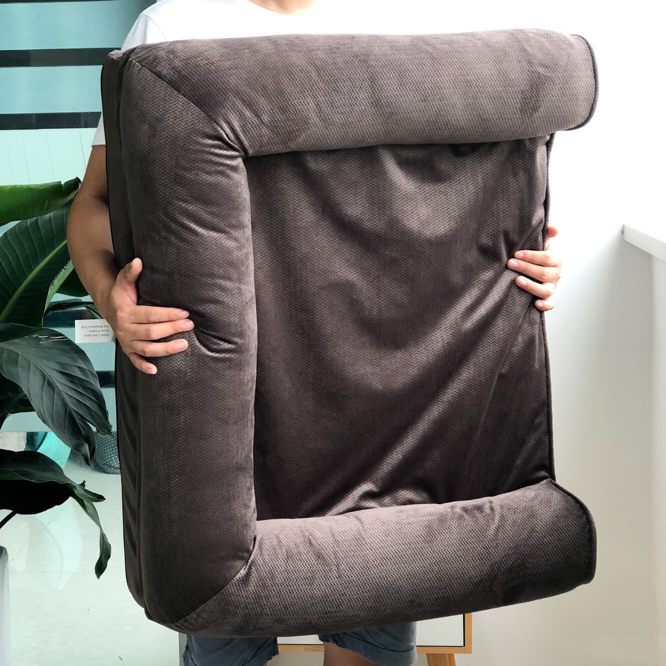 KFX-6086205 Detachable Egg Sponge Dog Sofa with Removable Cover - Medium and Large Sizes Available