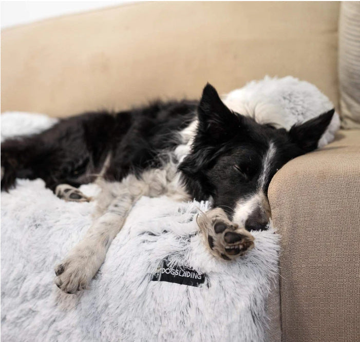 KFX-6118973 Plush Pet Blanket Cushion for Dogs – Soft, Warm, Non-Slip Mattress in Black and Gray, Available in Multiple Sizes