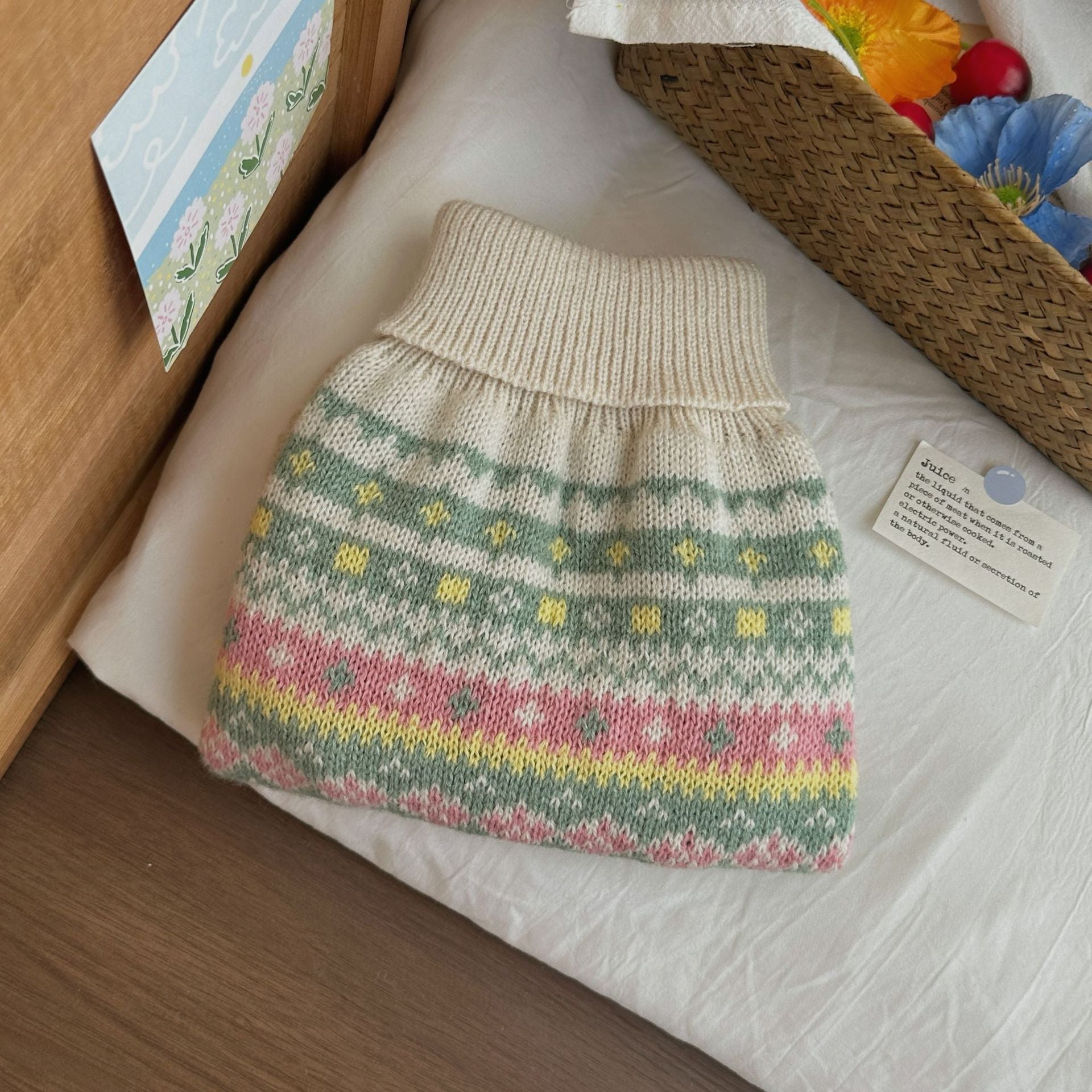 KFX-6142141 Cozy Unisex Acrylic Sweater for Pets in Fresh Pink-Green, Multiple Sizes Available