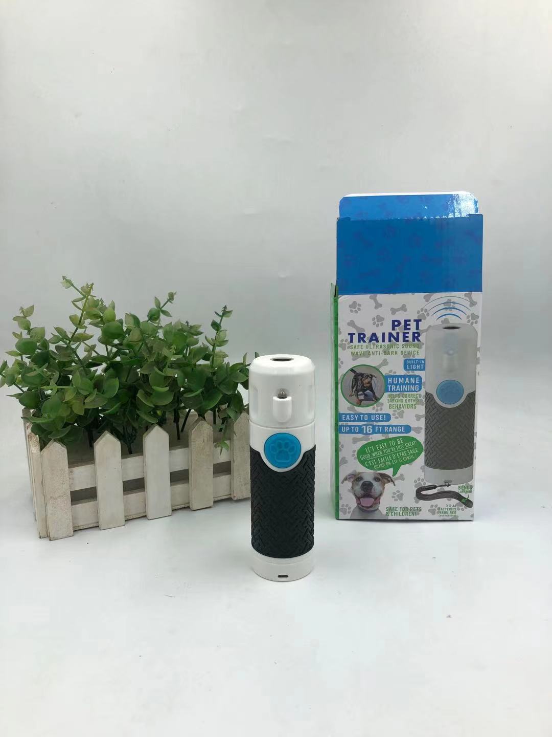 KFX-6158909 Ultrasonic Handheld Dog Trainer for Bark Control, White, ABS Material