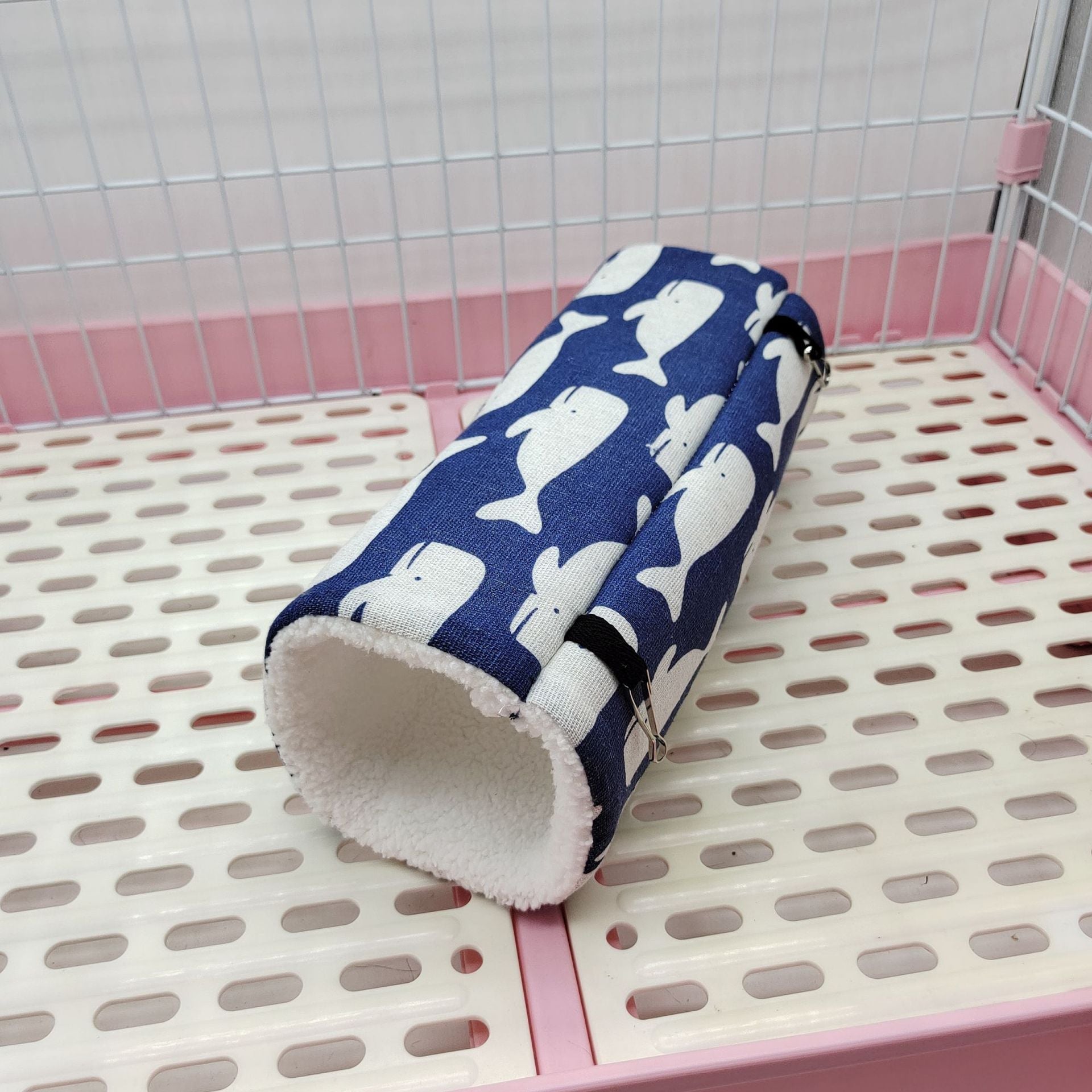 KFX-6187709 Super Soft Plush Tunnel Nest for Small Pets - Ideal for Hamsters, Mice, and Guinea Pigs