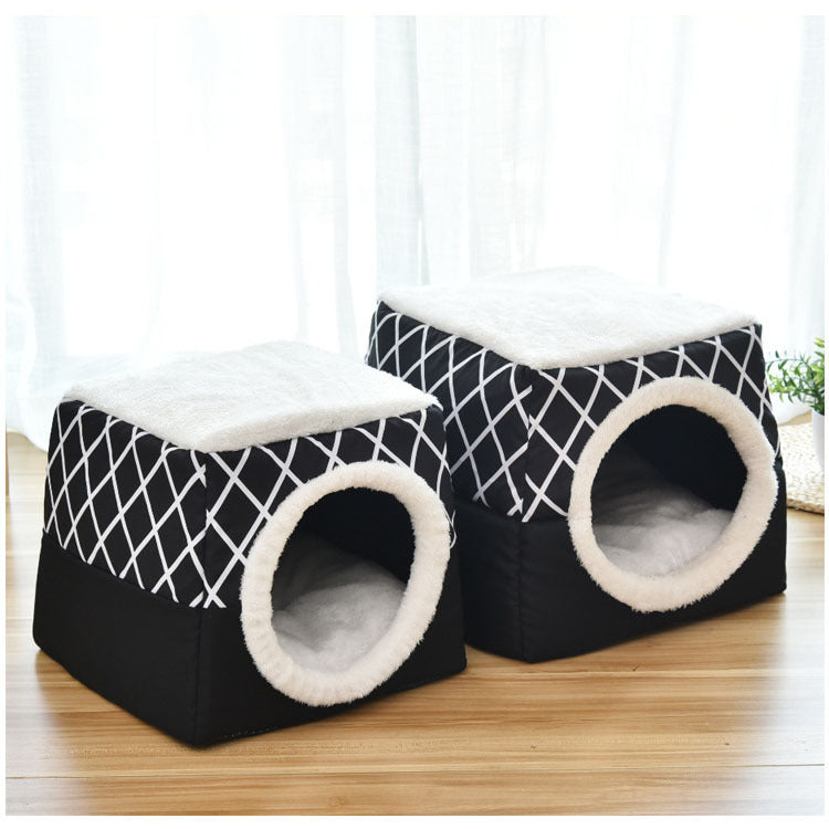 KFX-6225213 Cozy Flannel Cat House with Spacious Design for All Seasons