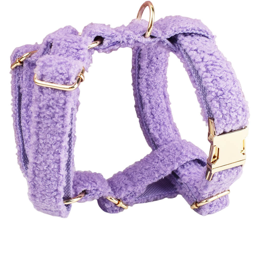 KFX-6243901 Purple Four-Piece Small Dog Accessories Set: Collar, Leash, Bow, and Vest