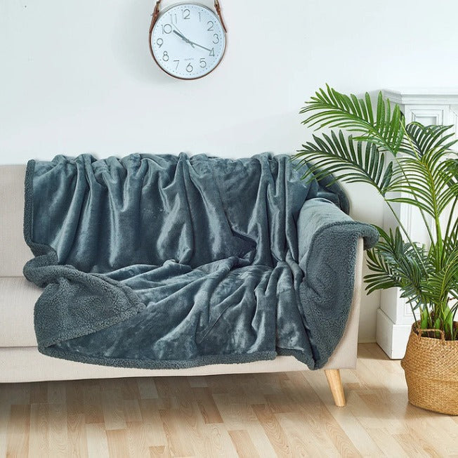 KFX-6260541 Cozy Waterproof Plush Pet Sofa Cushion Blanket - Multiple Sizes Available
