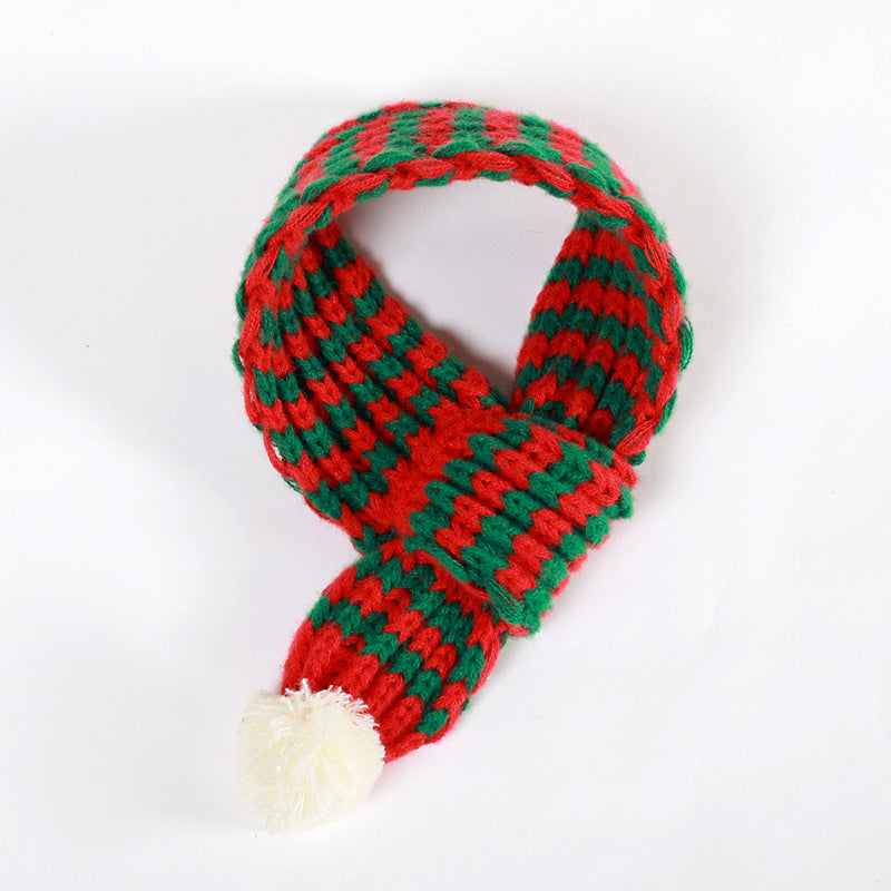 KFX-6275773 Winter Pet Scarf in Red, Green, and Gray - Warm Polyester Accessory for Puppies