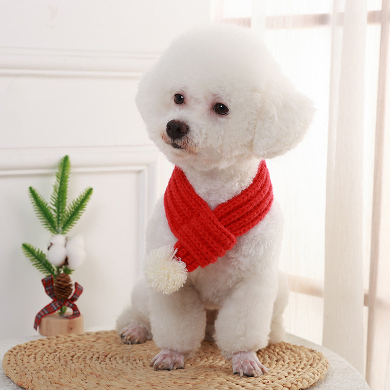 KFX-6275773 Winter Pet Scarf in Red, Green, and Gray - Warm Polyester Accessory for Puppies