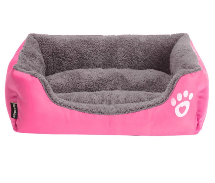 KFX-6302269 Cozy Winter Warm Pet Bed with Soft Breathable Filling and Moistureproof Oxford Cloth