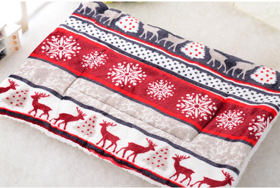 KFX-6326077 Cozy Flannel and Cotton Velvet Dog Mat in Multiple Sizes